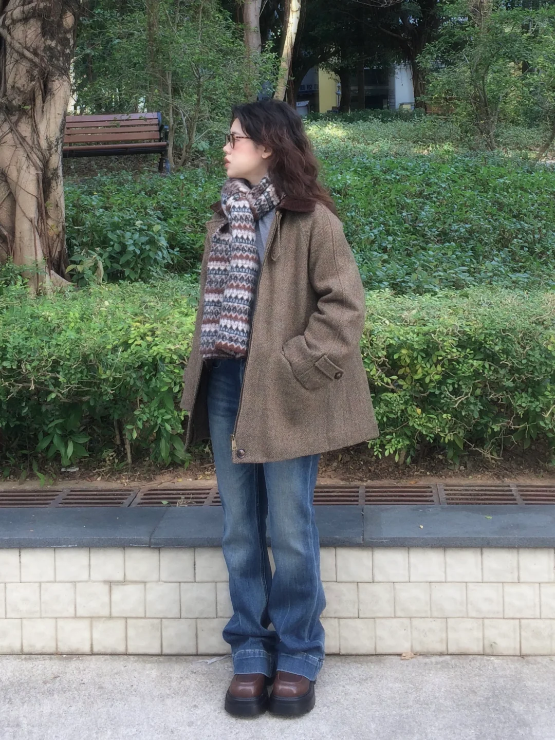 发现小个子真的适合复古文艺随性感书呆子风