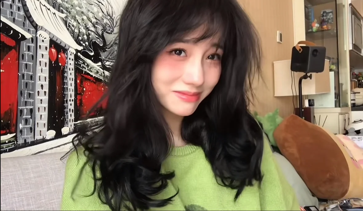 这谁分得清是两个人啊