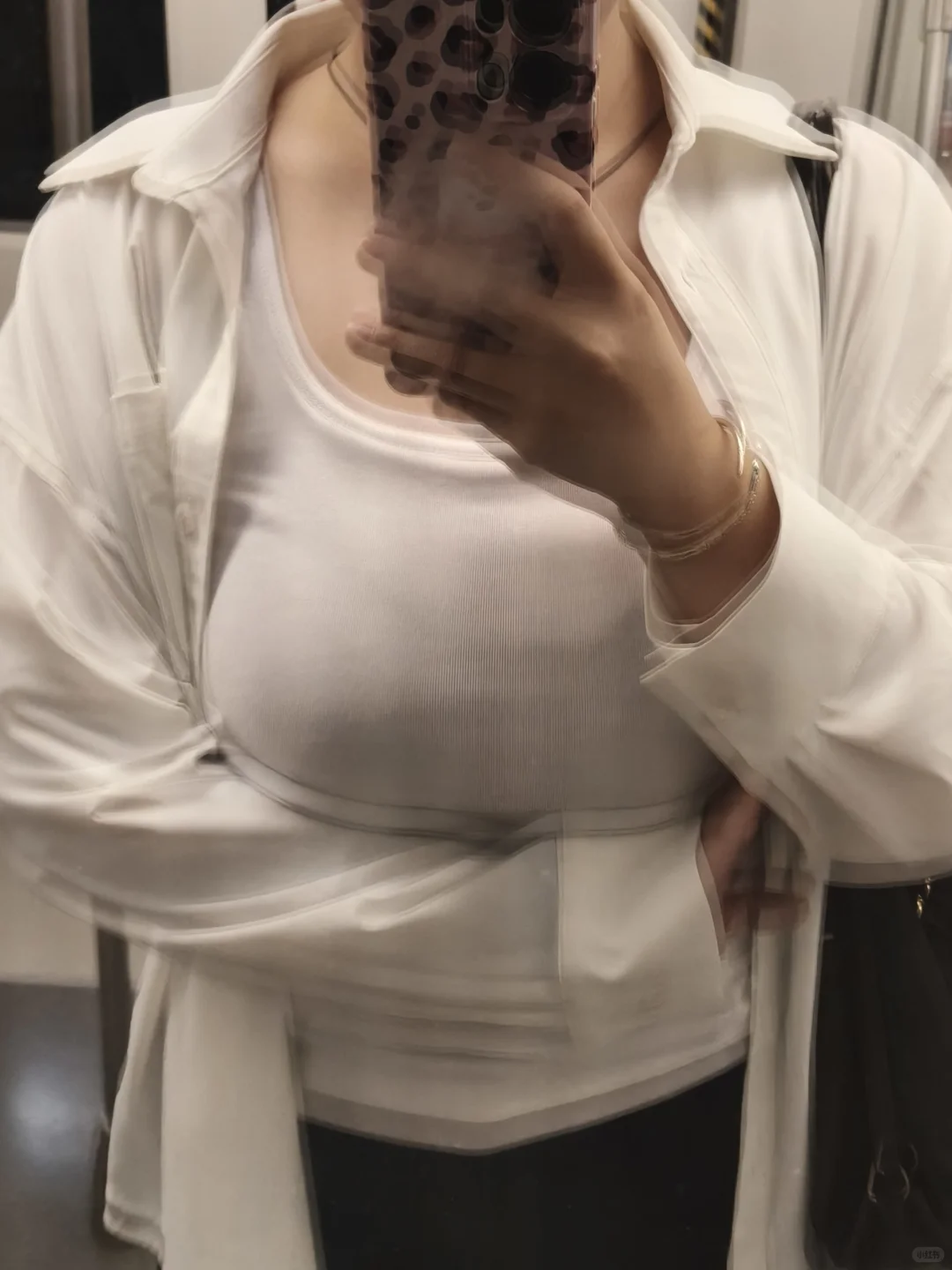上班挺好的 就是有点不好💢
