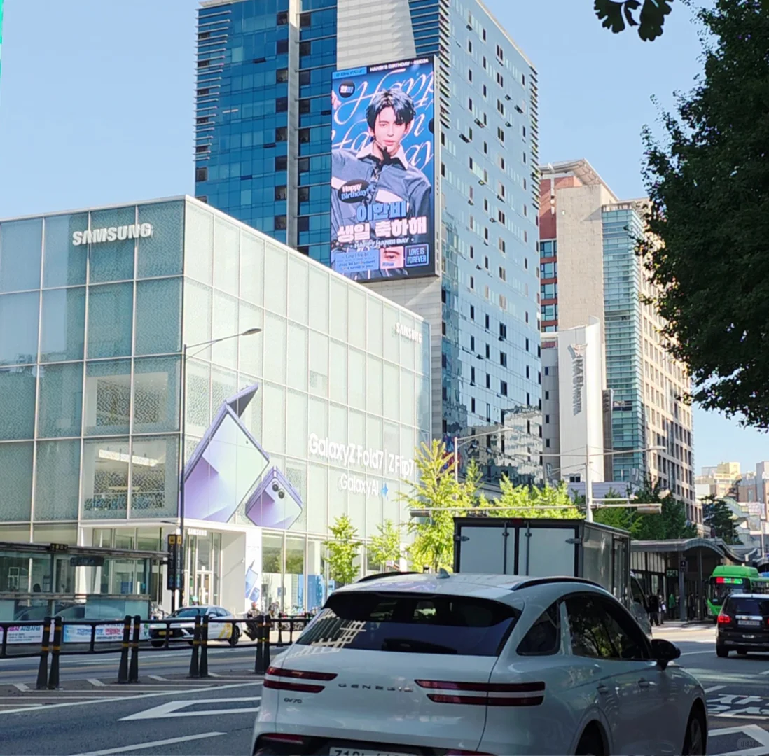 弘大M-Screen已上线