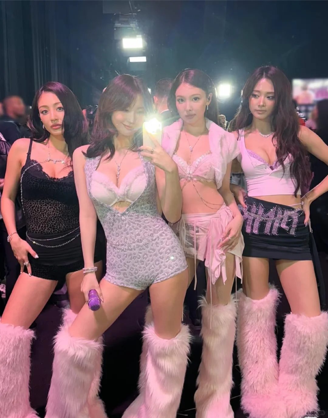 Twice妈咪美貌嘶哈嘶哈，同款维密随便问