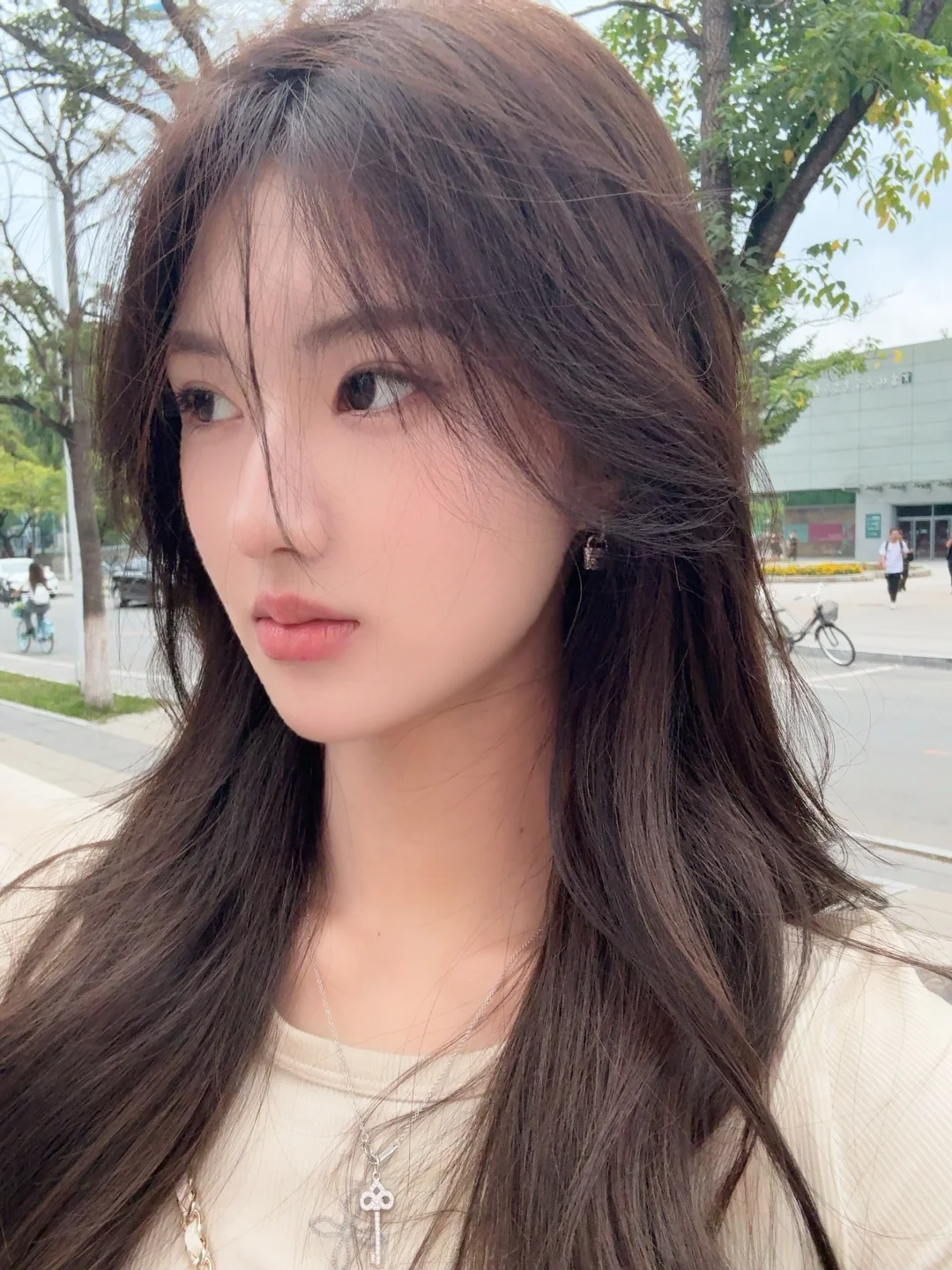 不吃脏碳+抗炎1年，被人说好权威的一张脸