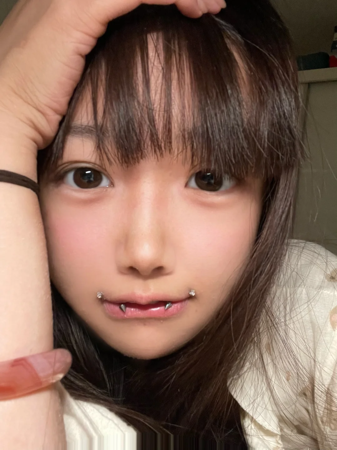 人类 人累 人泪