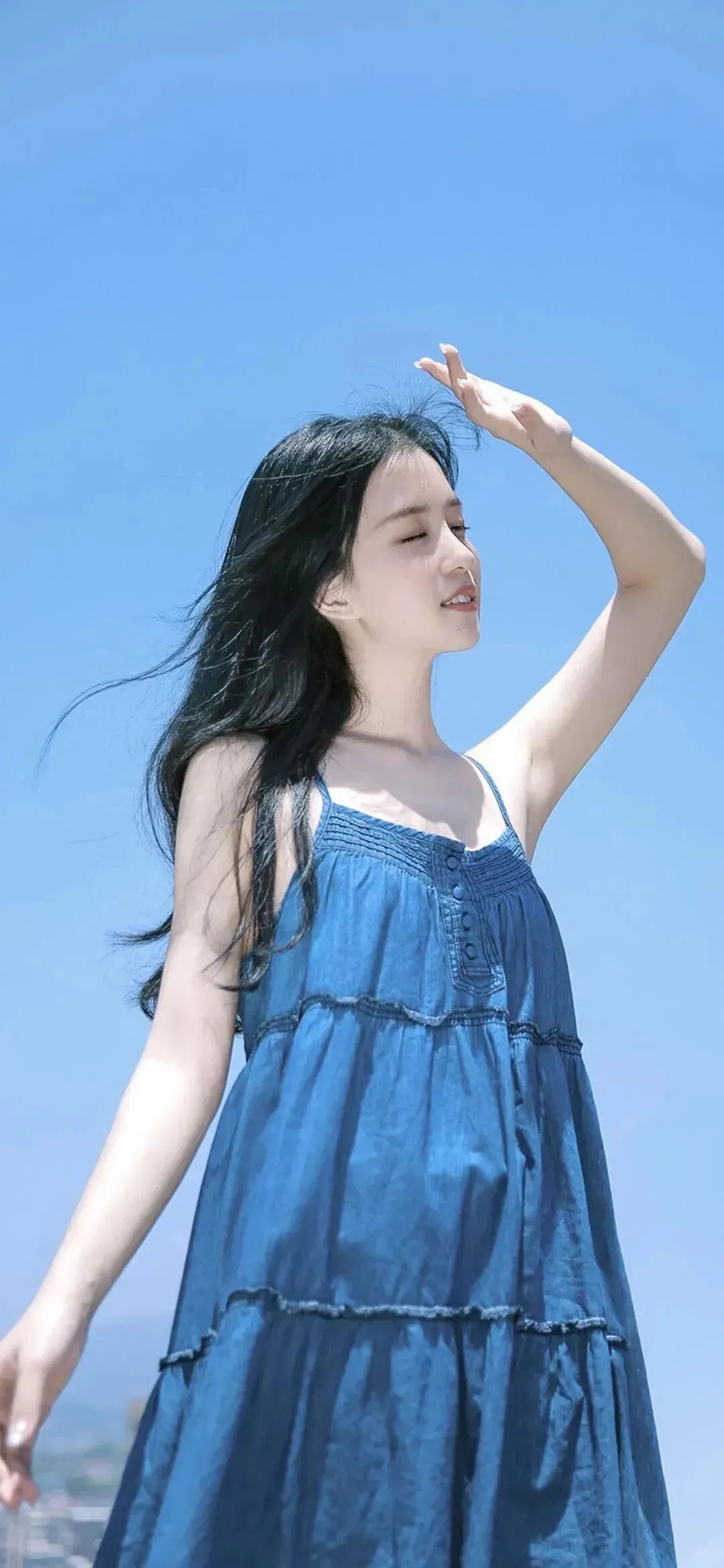 SHARE,18张性感美女壁纸合集