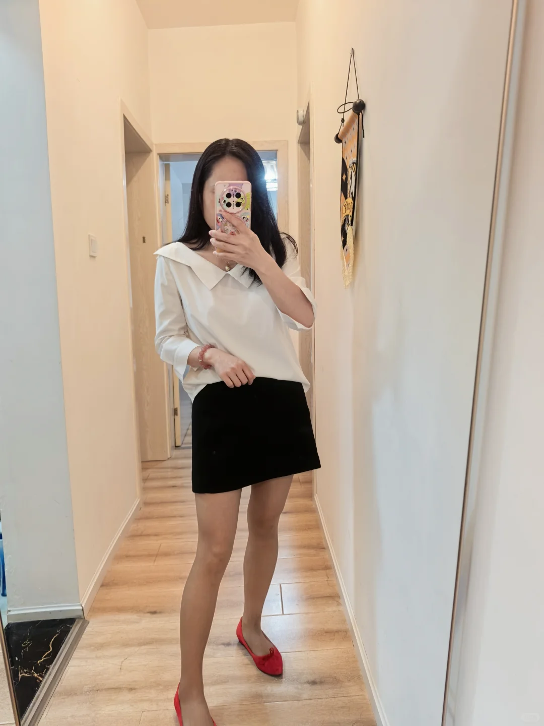 丝袜我还是最喜欢浅咖色
