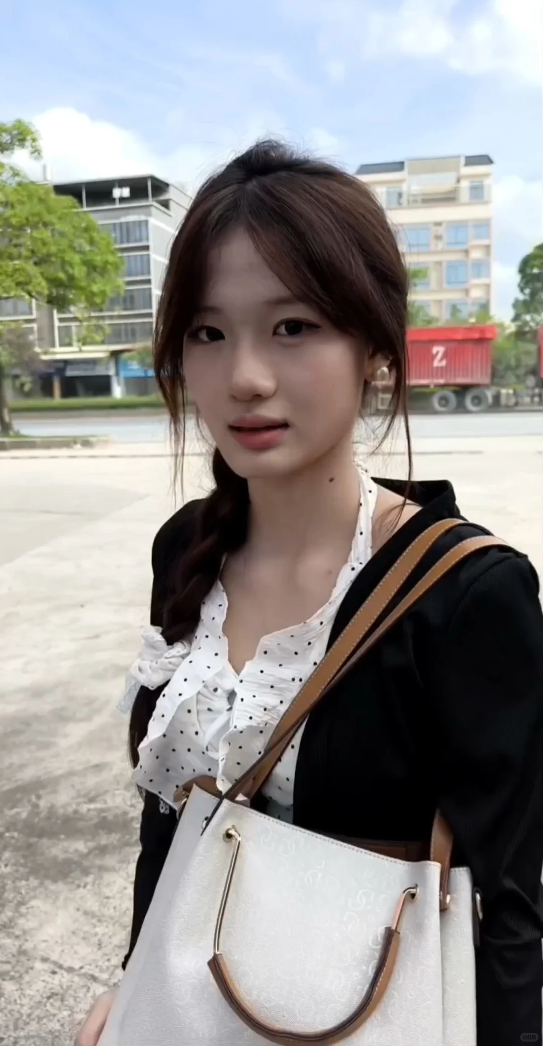 4个月变化真的很大!在校女大学生的改变