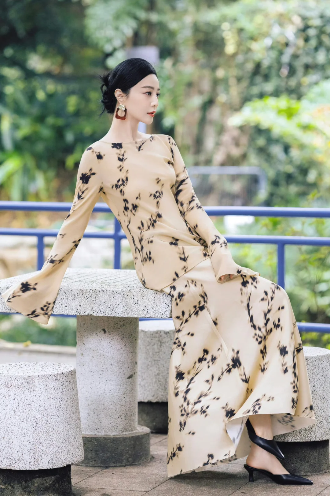 一眼万年的美,白月光的存在