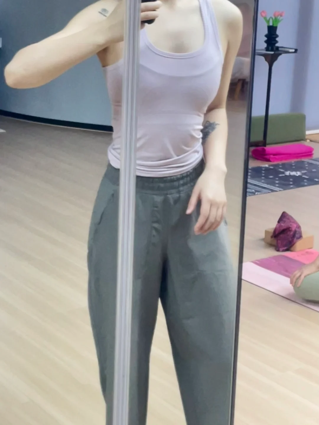瑜伽习练的美丽上动图