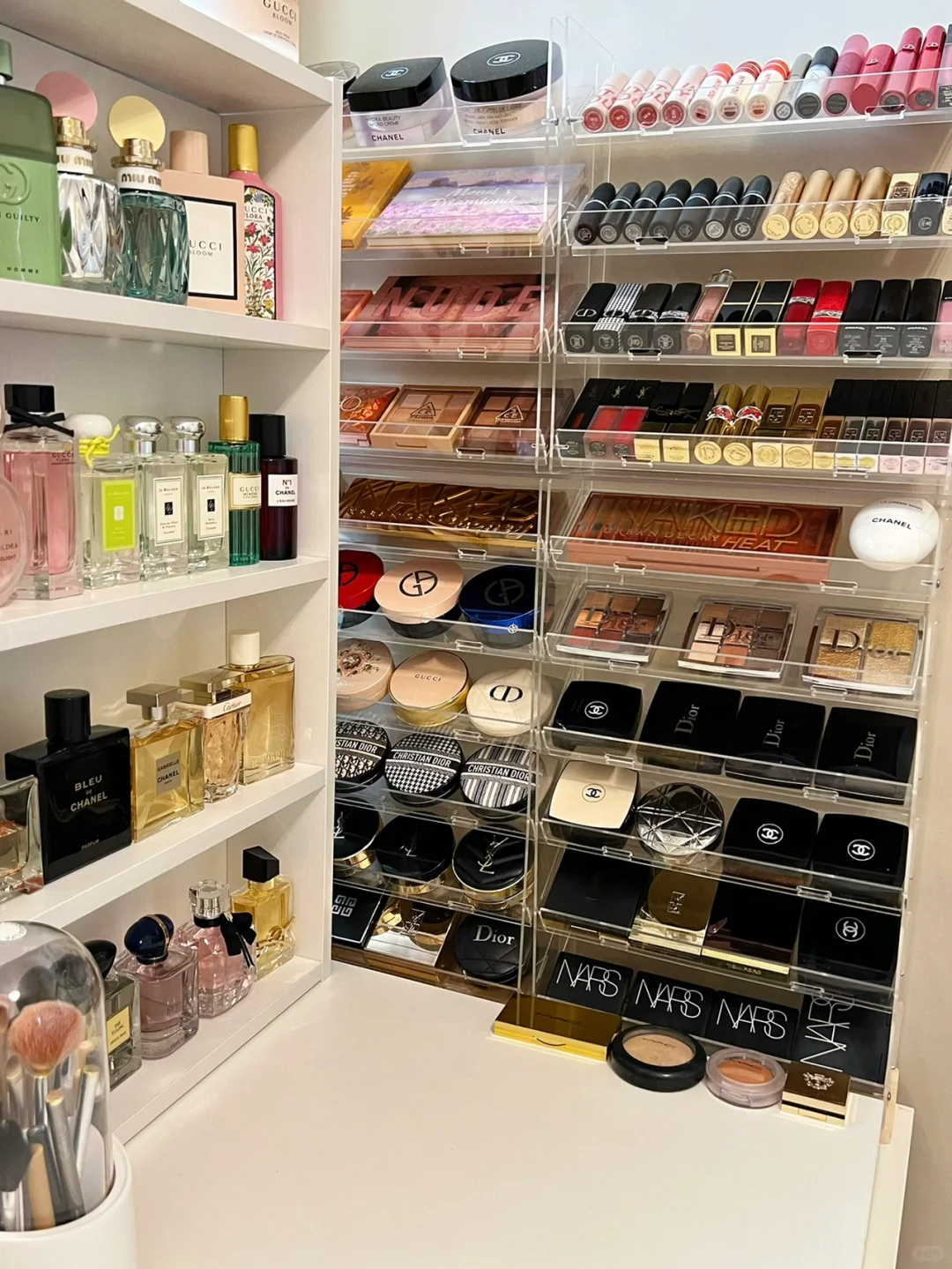 关于有个爱买化妆品给自己老婆的男人