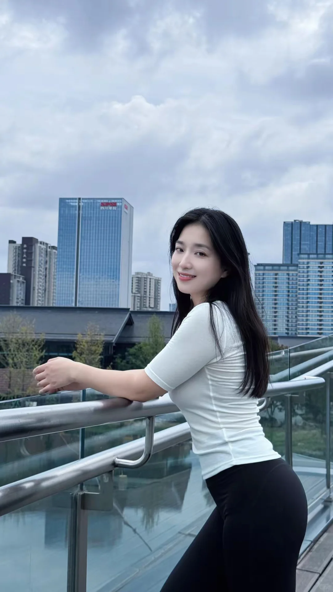 婀娜曼妙天然一派