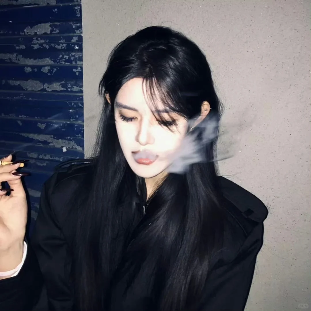 𝐖𝐞𝐂𝐡𝐚𝐭｜辣妹ins女头集
