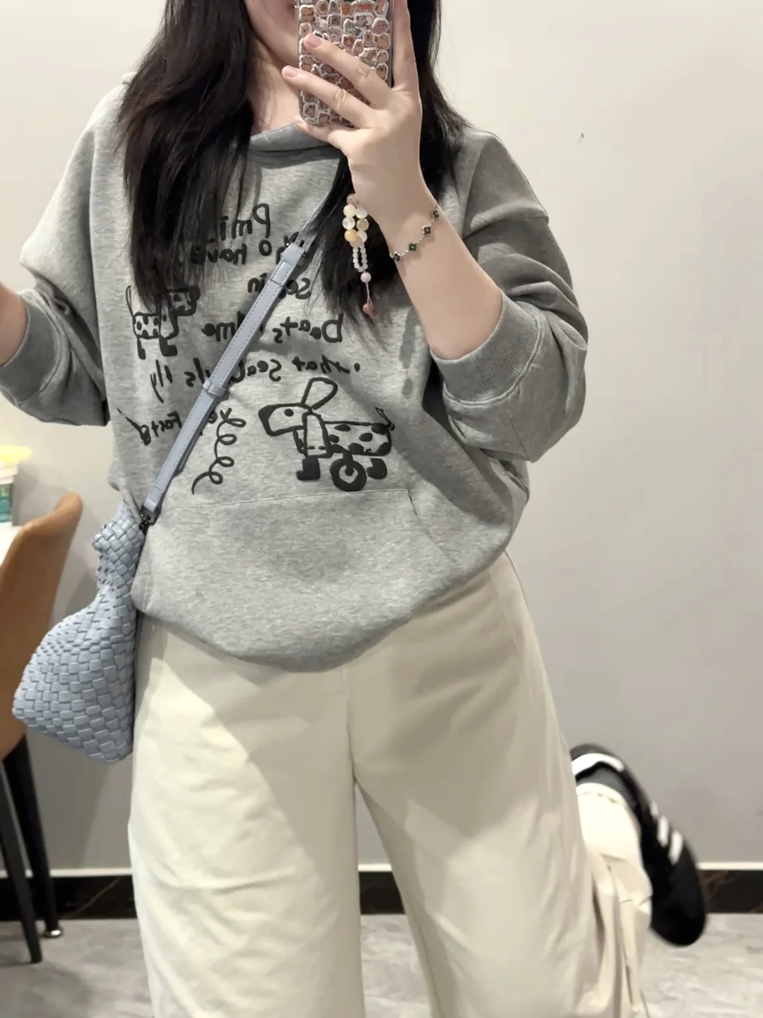 130斤!穿卫衣的季节到了