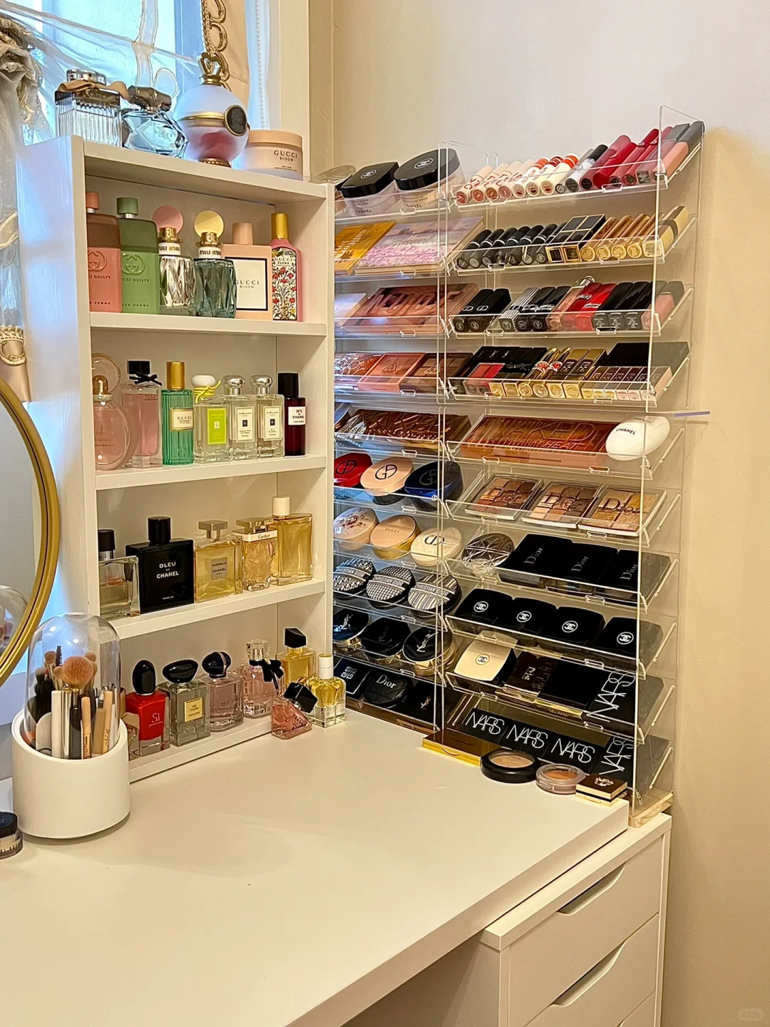 关于有个爱买化妆品给自己老婆的男人