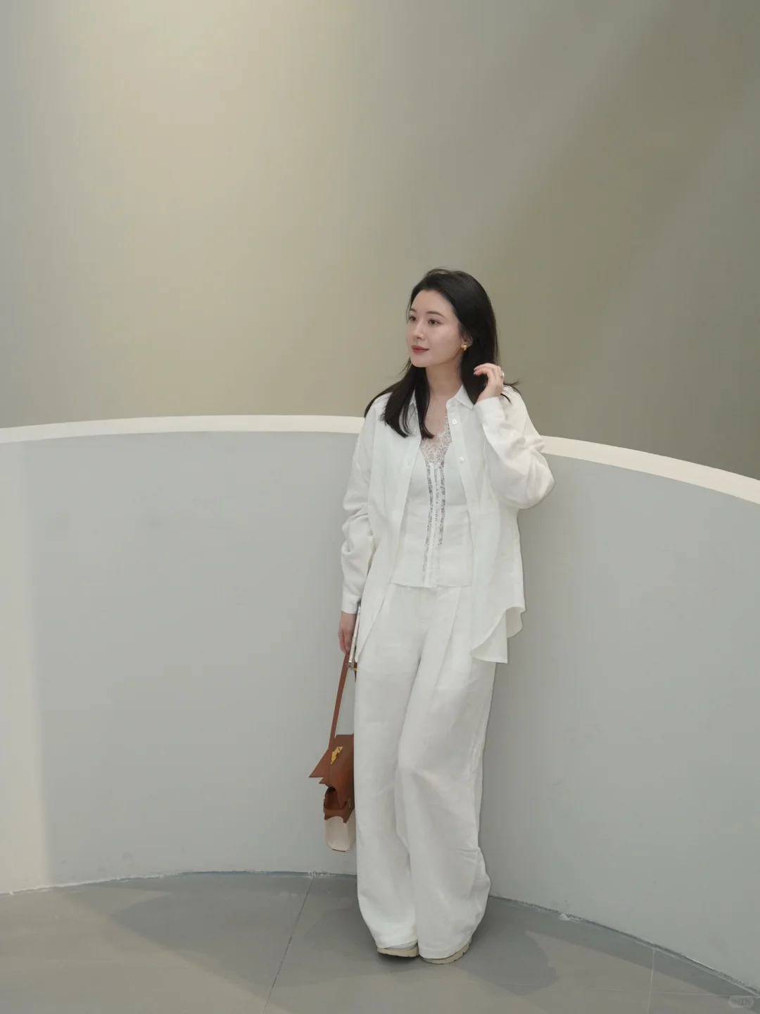 🖼️all white 看个展