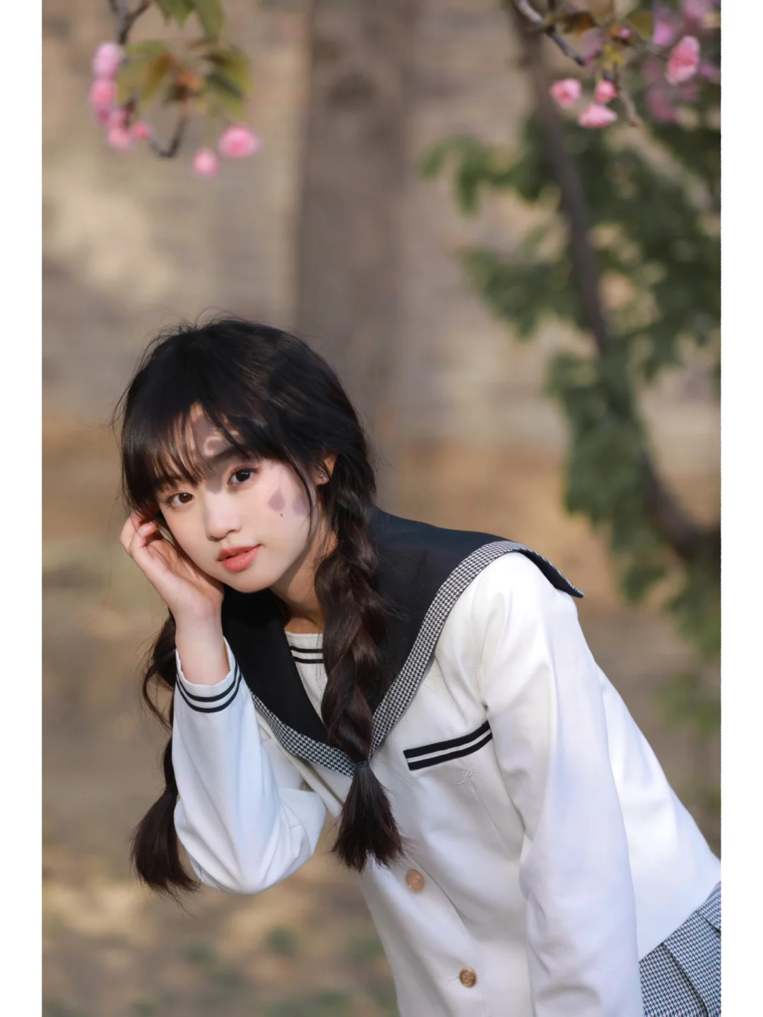 jk制服樱花写真|保姆级樱花🌸拍照姿势分享