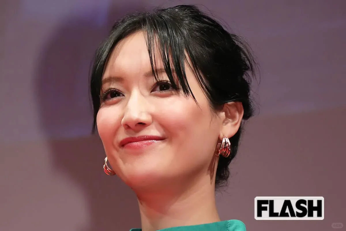 菜菜绪对美不懈追求,完美身材持续进化