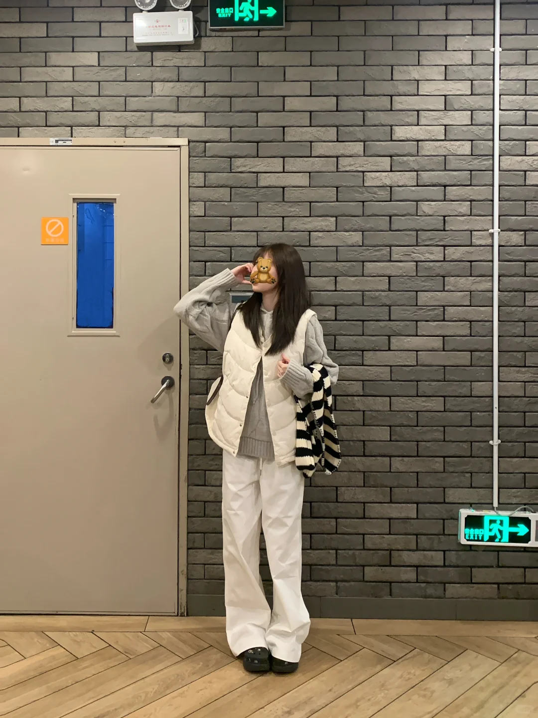 毛衣和马甲绝配₍ᐢ..ᐢ₎ᐝ