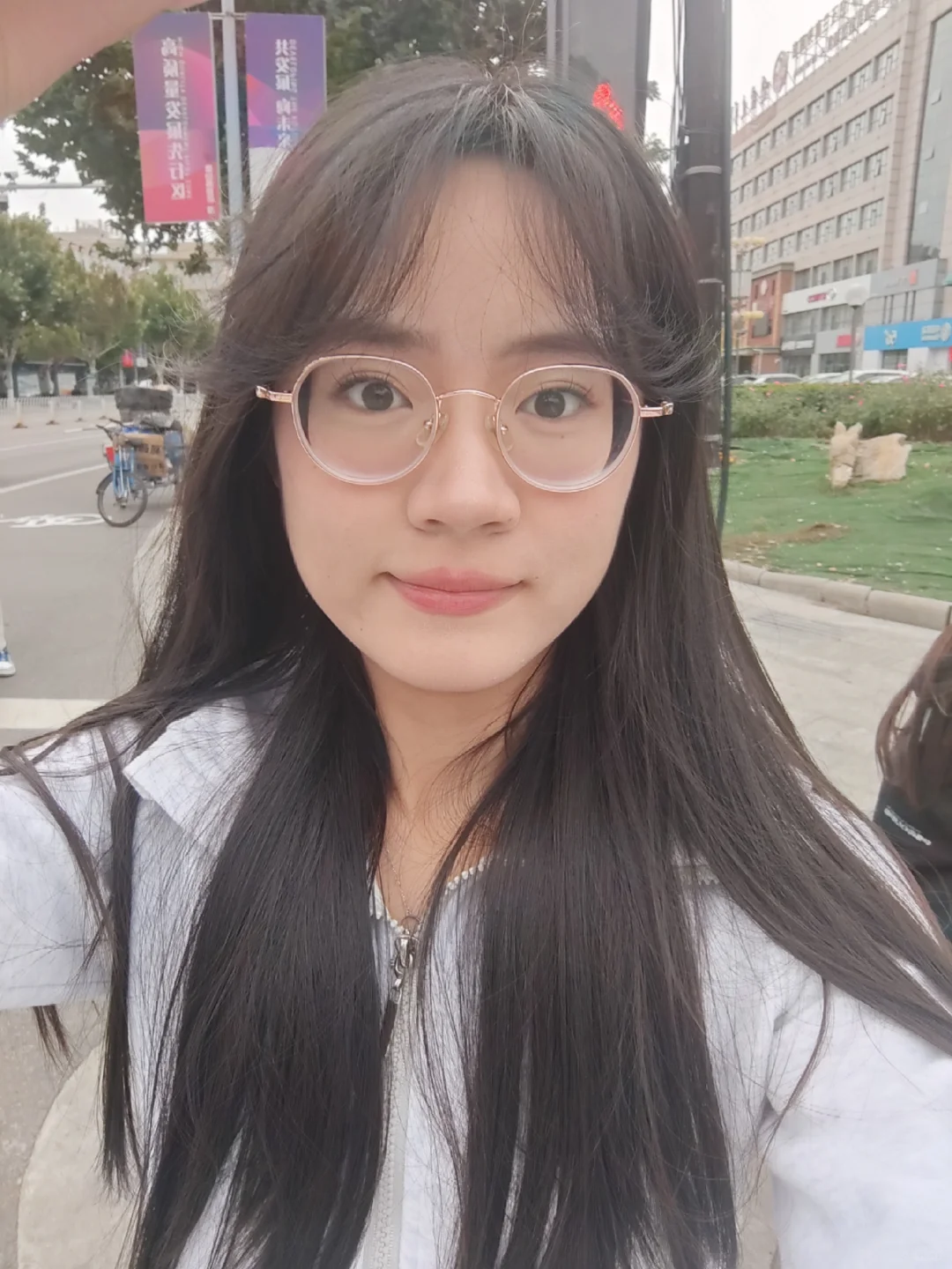 当高度近视方圆脸女生学会化妆(不摘镜版)