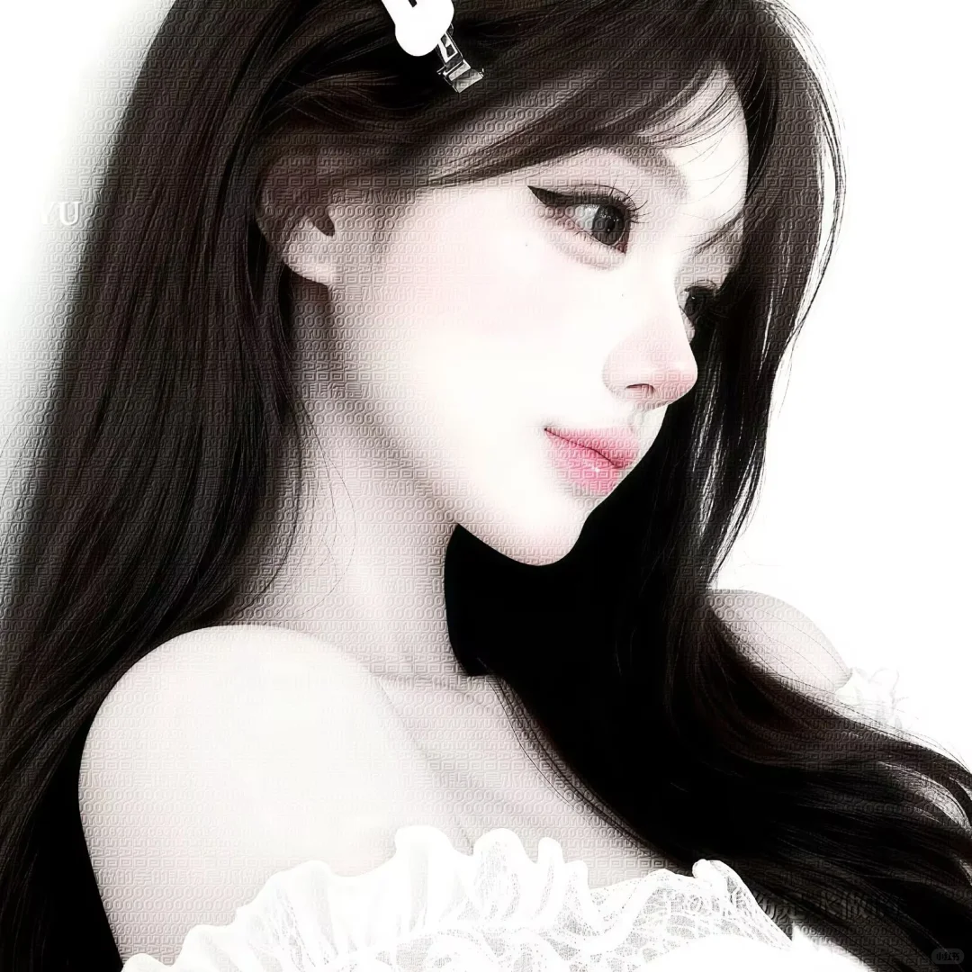 分享两张唯美少女图