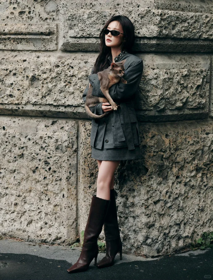 李一桐| in Brunello Cucinelli 📷