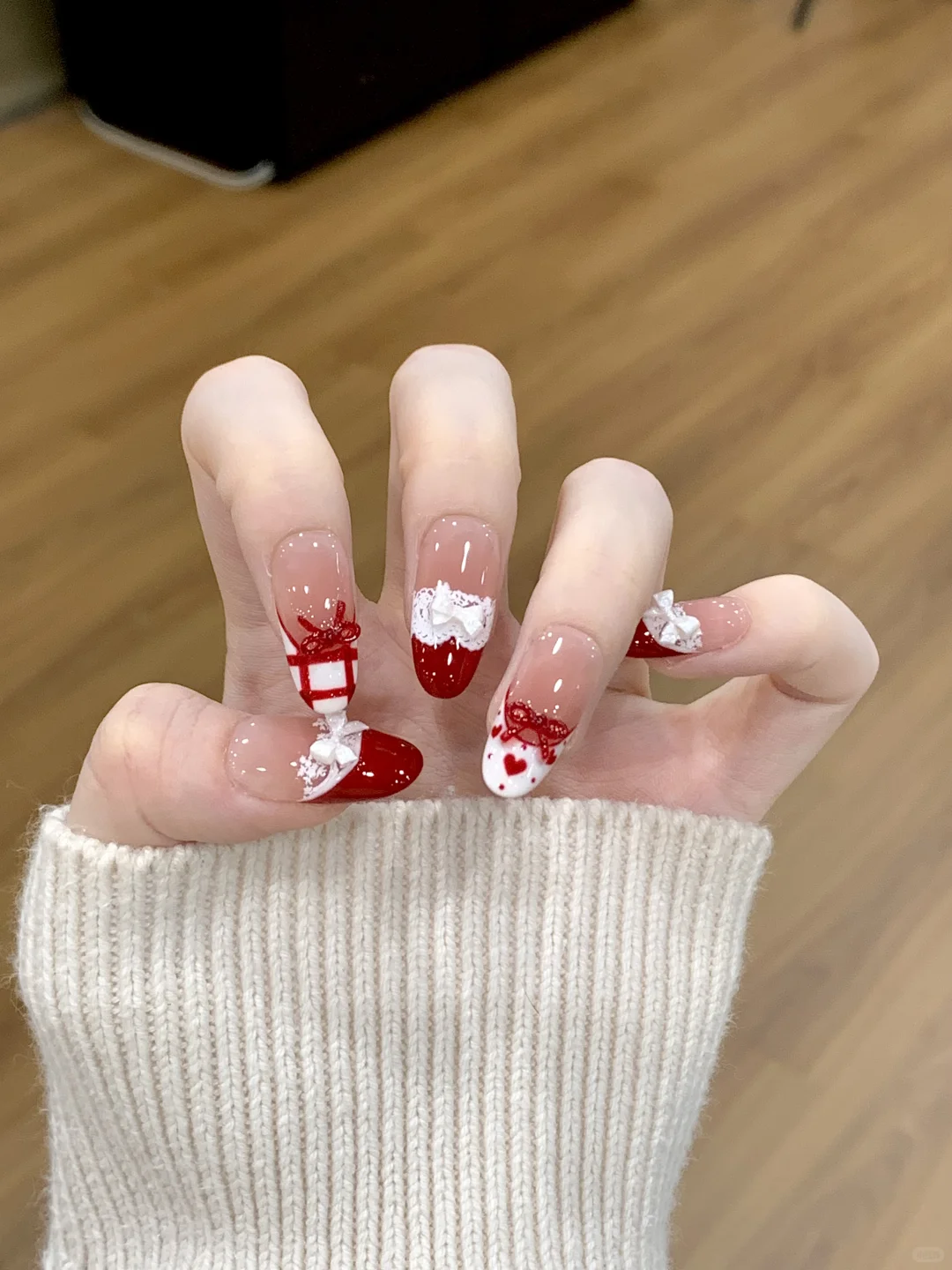 甜辣风❤️🔥少女心红色蕾丝法式美甲💅
