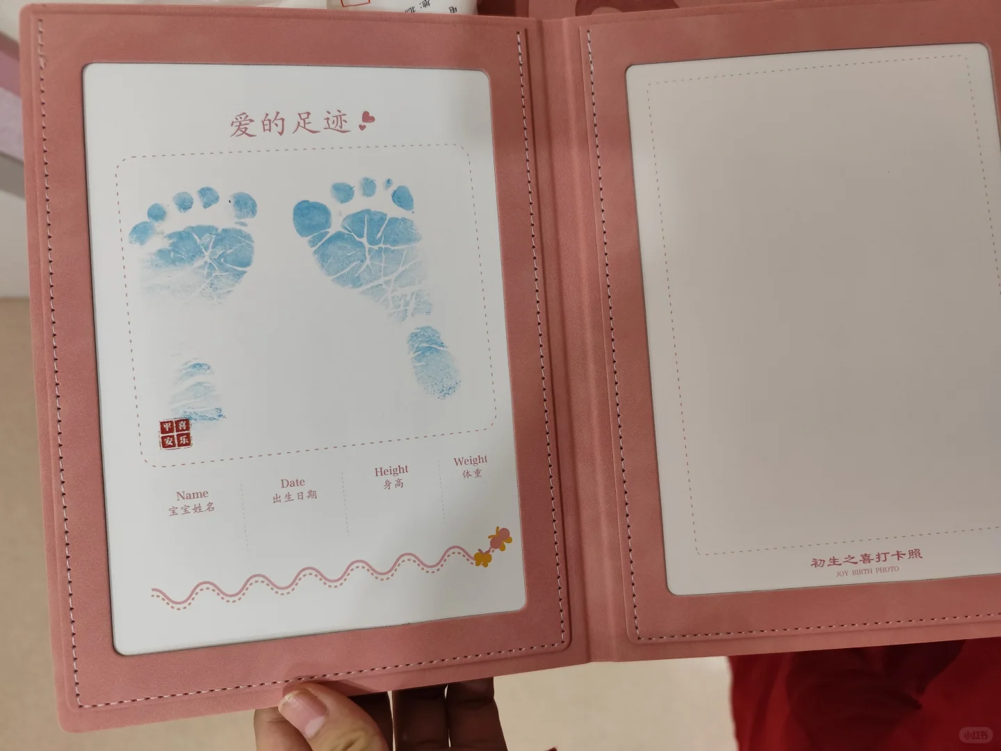 与4000克小天使的初见--顺产8斤女鹅