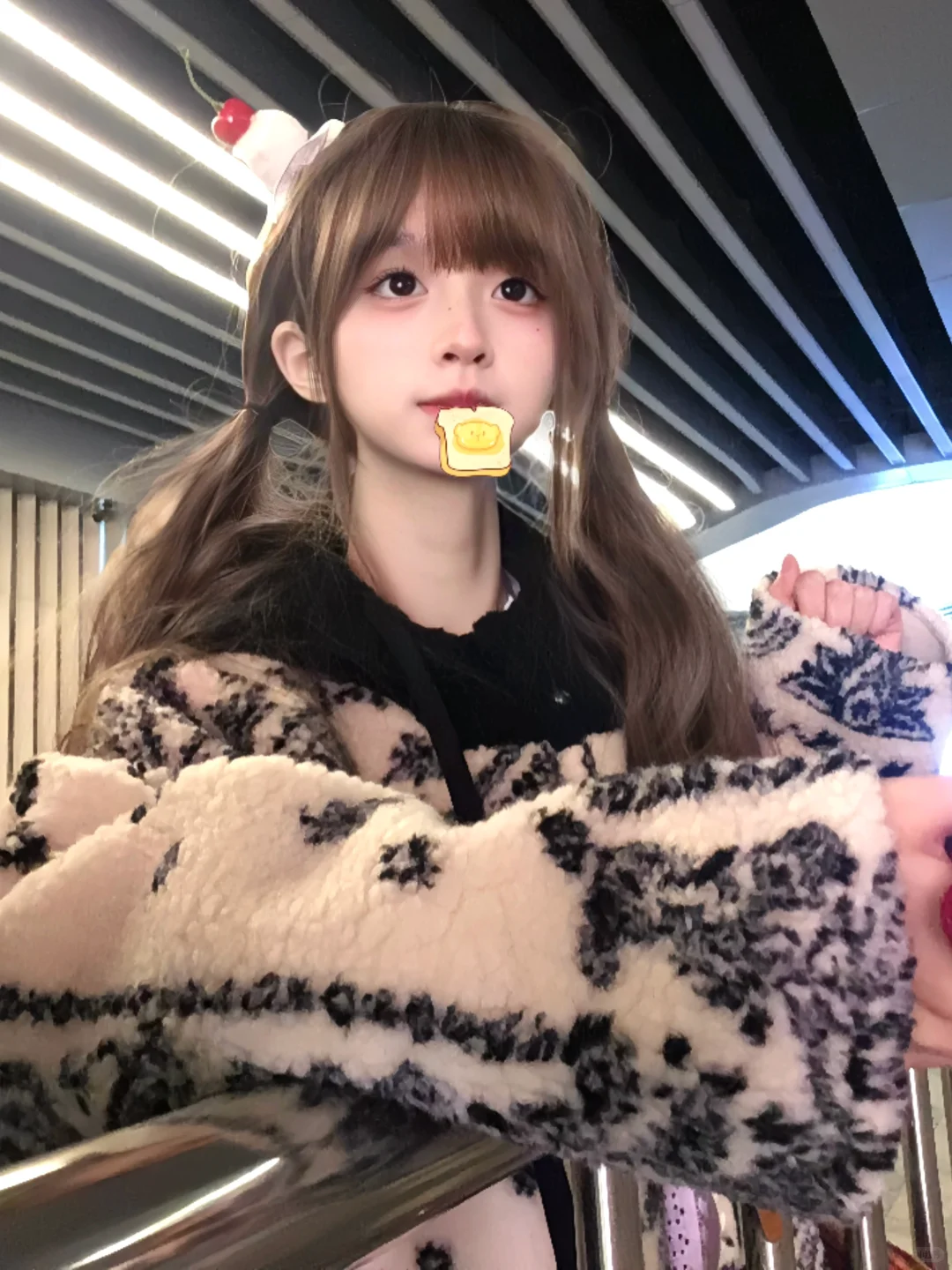 有点小乖的双马尾 ՞⸝⸝'ᜊ'⸝⸝՞