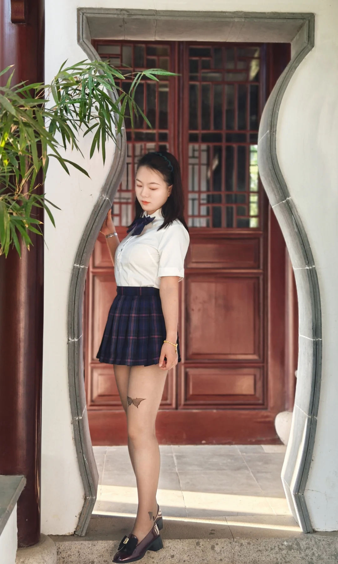 【全屏挑战】学姐足尖上的盛夏