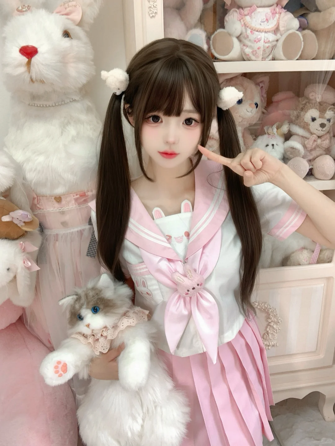 粉粉嘟小兔子🐰ྀི
