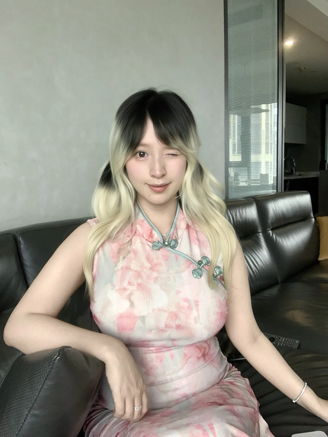 怀孕后穿旗袍才知道什么叫珠圆玉润