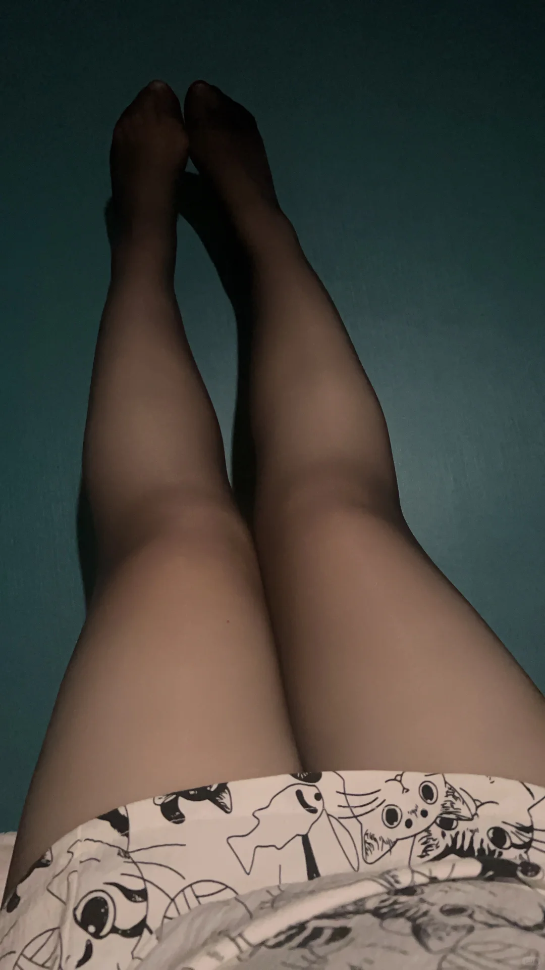 天冷啦 不能光腿儿了～