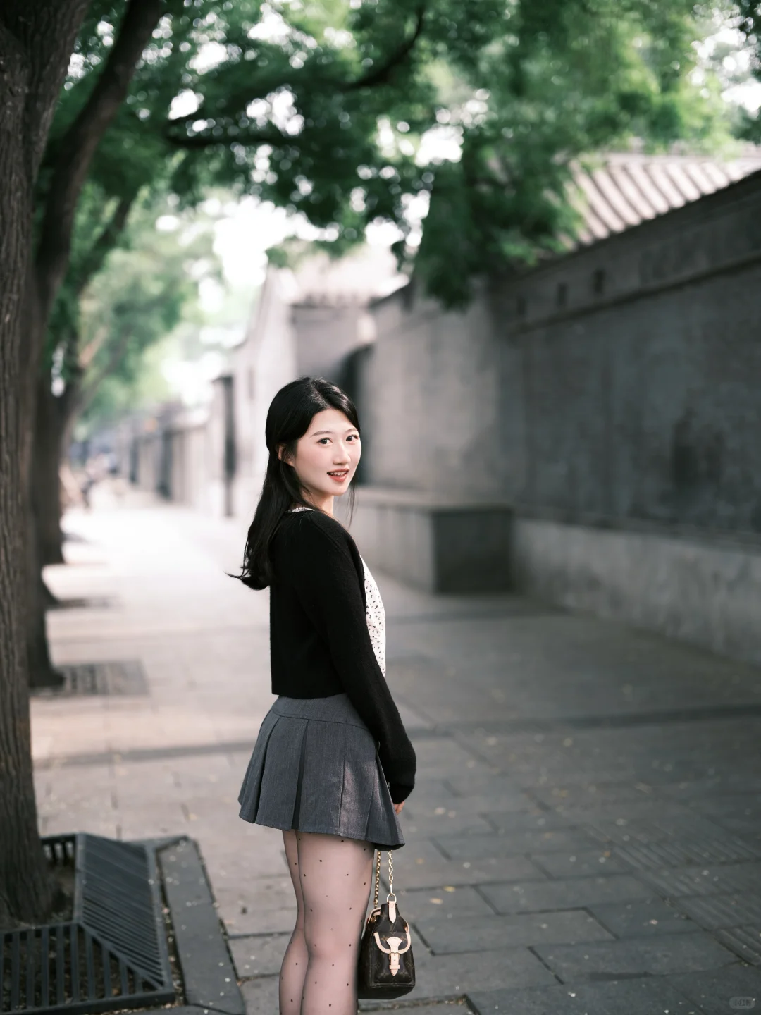 我勒个日系卷发波点熟女