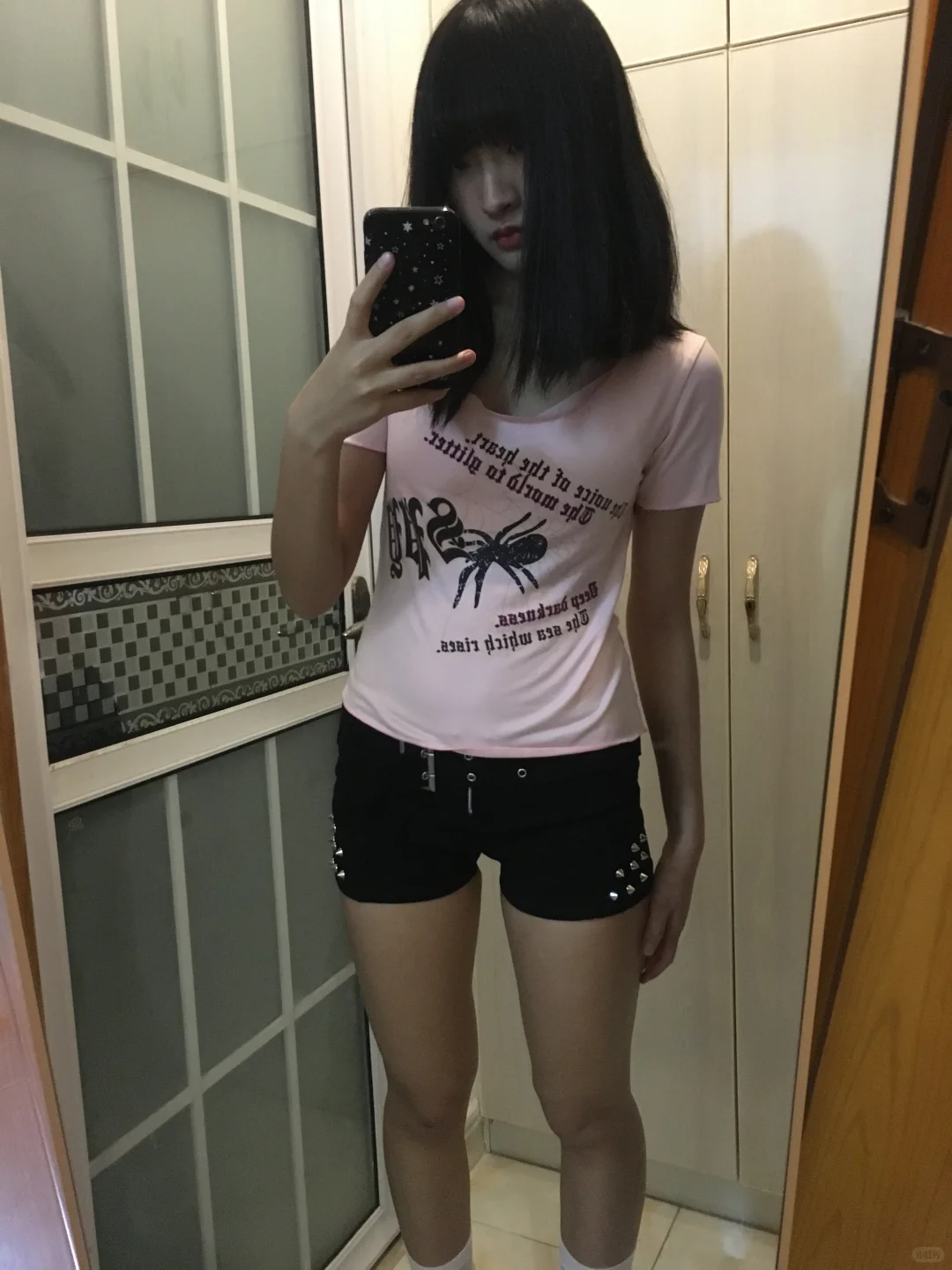 黑粉配色