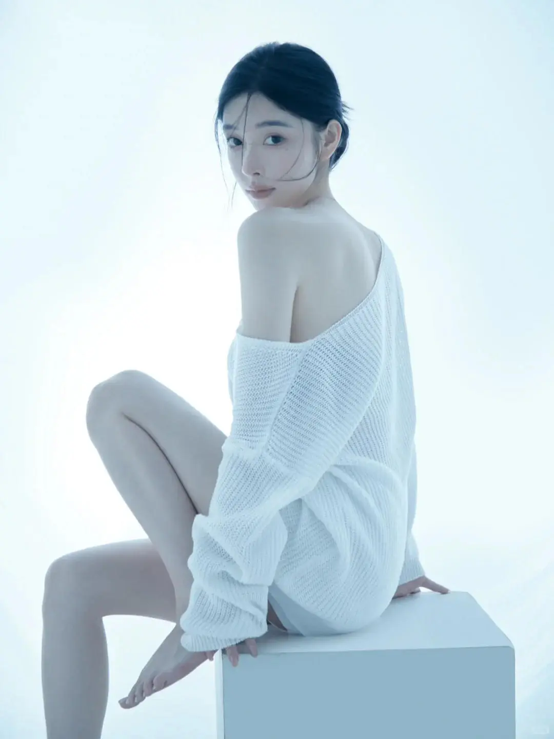 冷白调轻私房｜藏在针织里的小性感🌨️