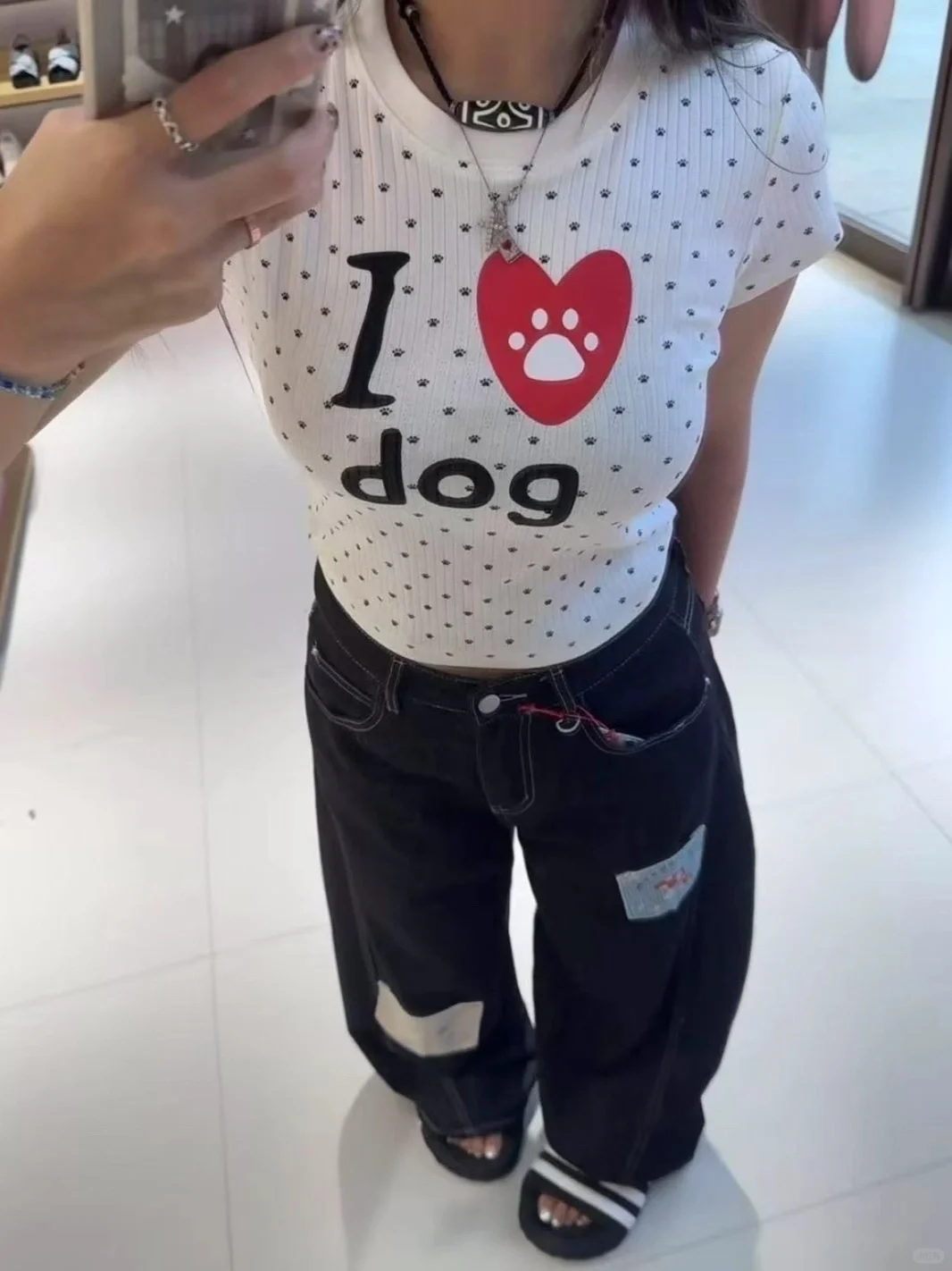 谁不爱这种又甜又辣的穿搭呢