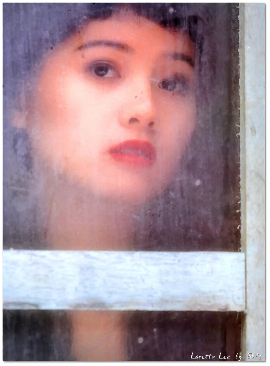 小泽忠恭给港星李丽珍拍摄的写真,有些构图