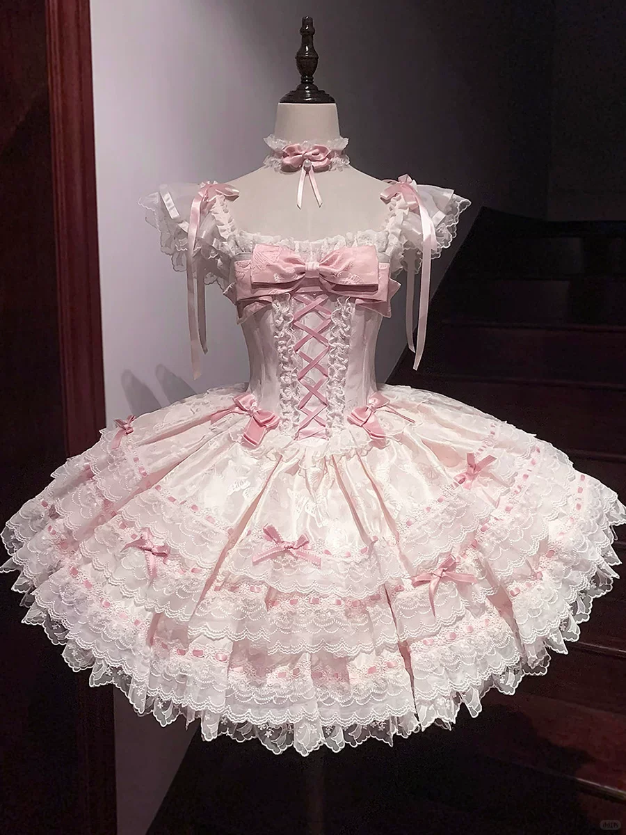 我先入坑了小众 Lolita