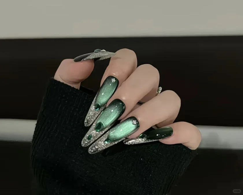指尖妩媚:是女人最高级的武器