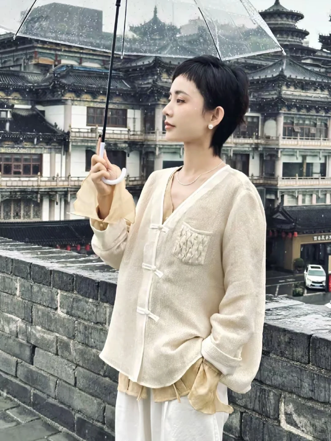超短发的魅力:清爽、干练、百搭造型!