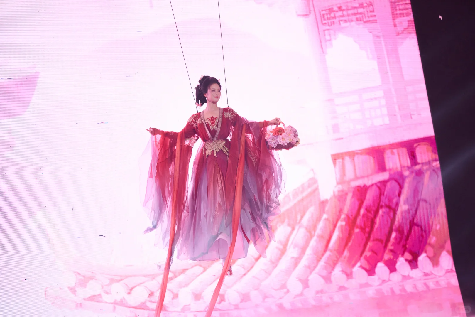 【沈月·花开锦绣】眉目如画,娇艳如花