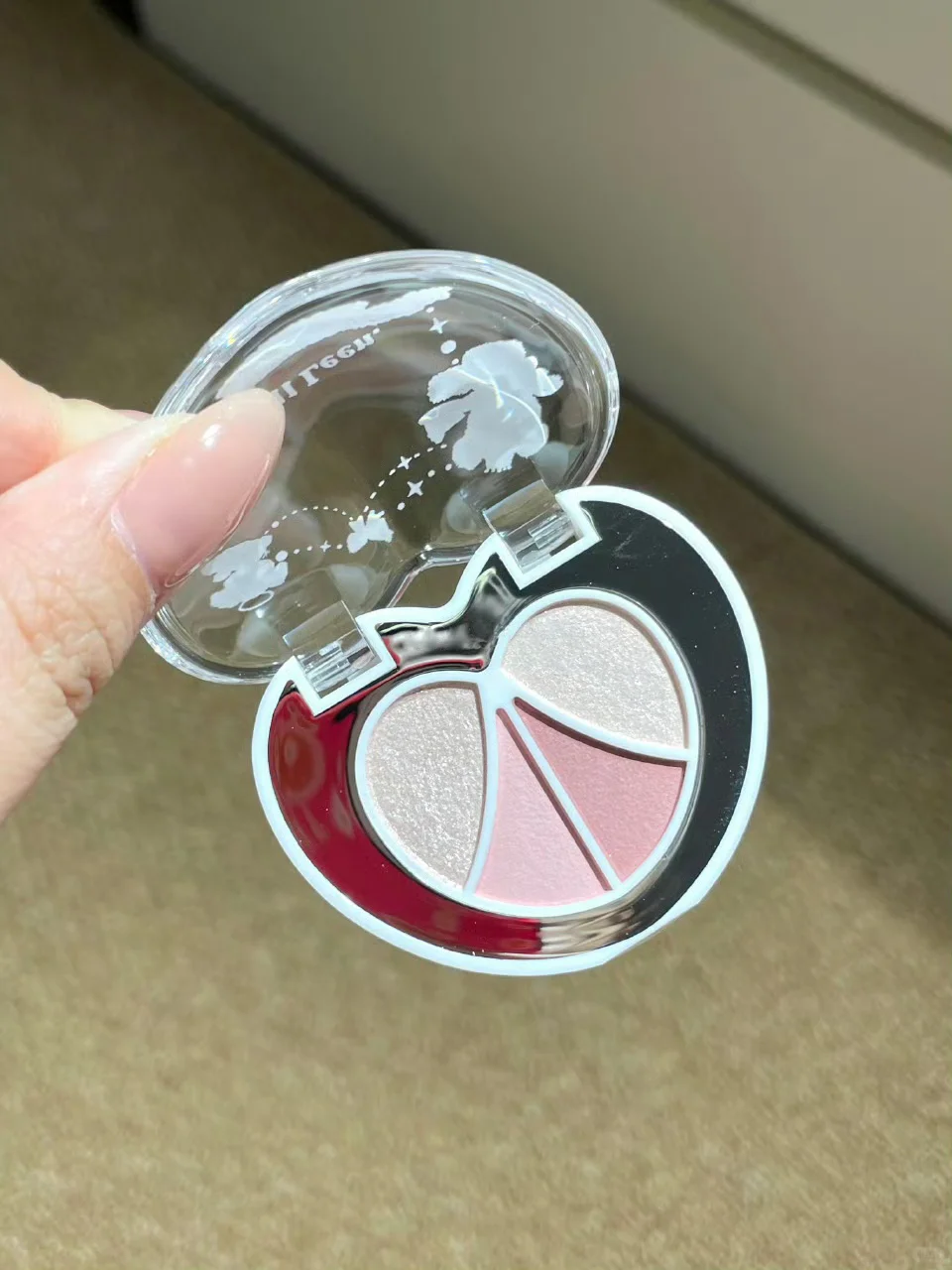 挖到宝了！这颗小熊卧蚕盘也太会拿捏纯欲感