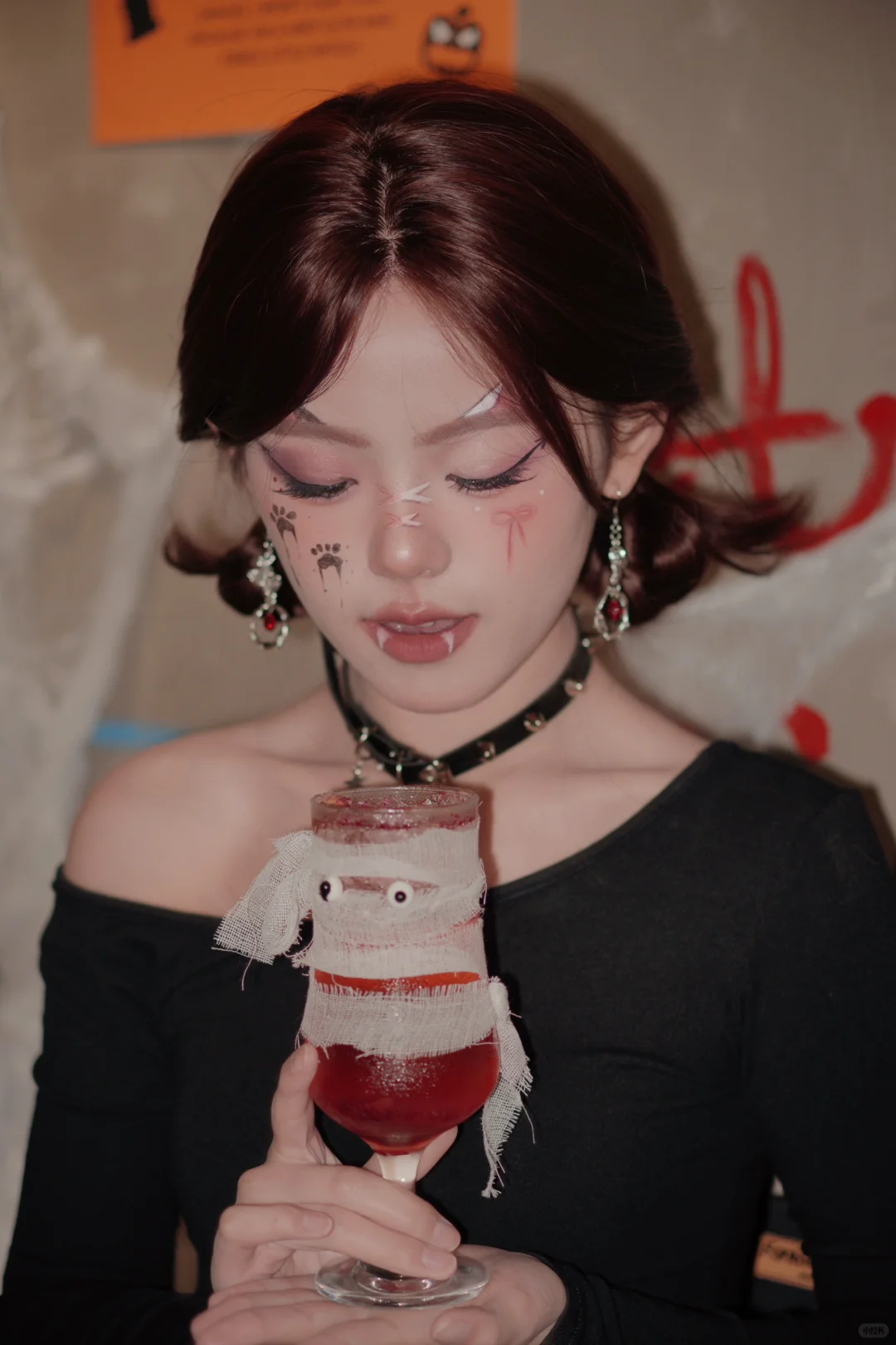 ˚₊‧ ✞ 𓆩ℌ𝔞𝔩𝔩𝔬𝔴𝔢𝔢𝔫𓆪 ‧₊˚ 小猫惡魔