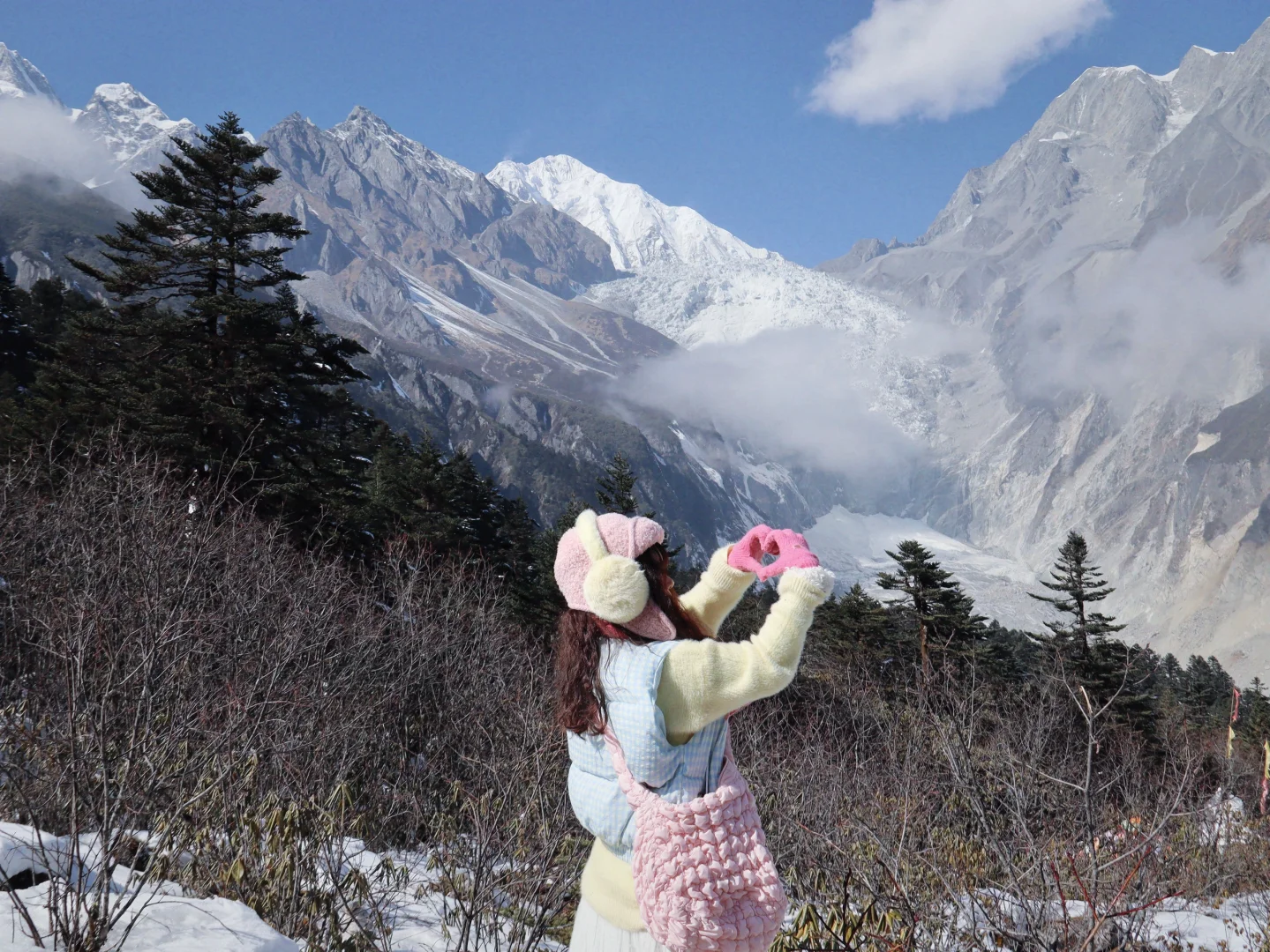 微胖穿搭|雪山秋冬旅游搭配