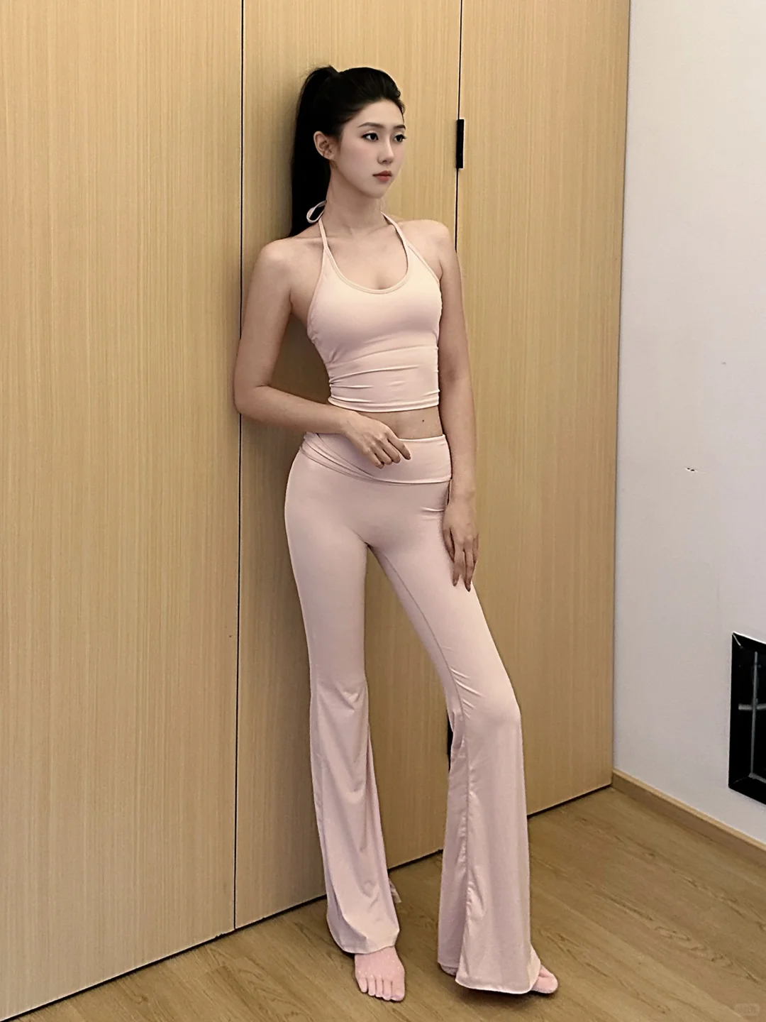 瑜伽🧘🏻♀️普拉提ootd|这套自带纯欲滤镜