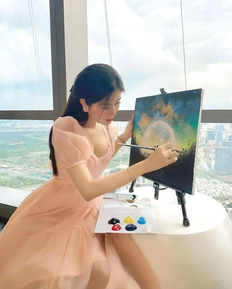 越南00后纯欲校花,校服hold 不住她的美🥰😍