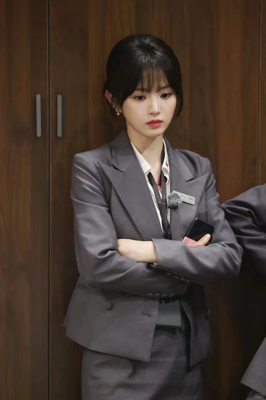 女明星系列之大美女田曦薇职业装超级写真。