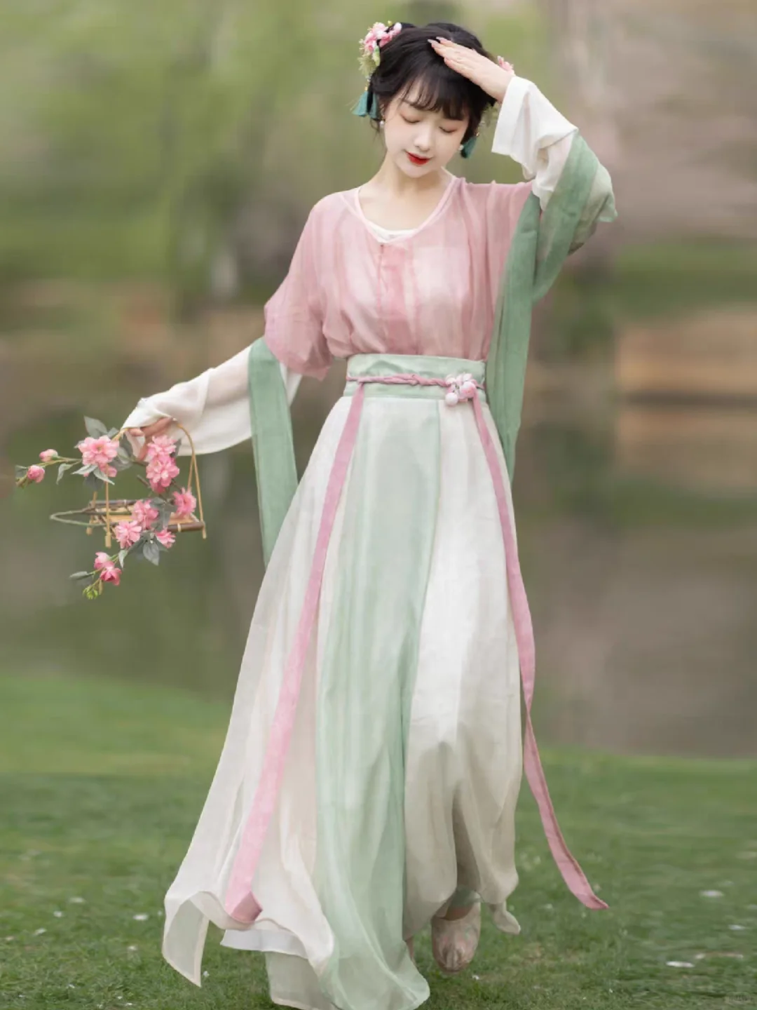 开春了!咱穿唐褙子的有福了!(白菜合集)