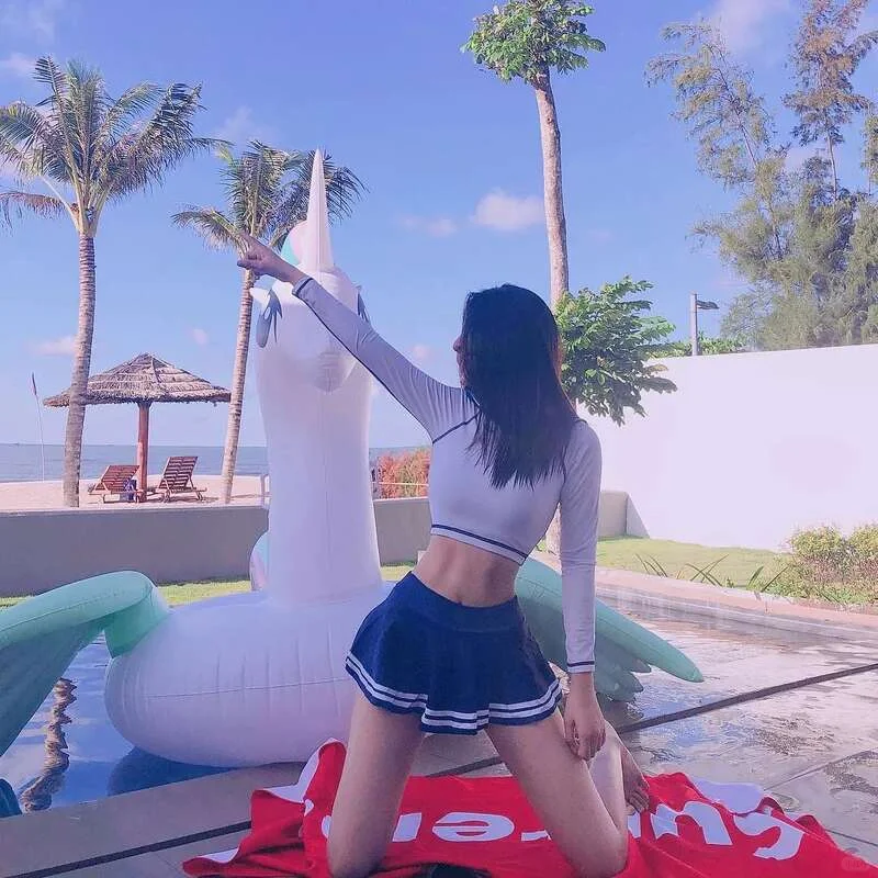 越南00后纯欲校花,校服hold 不住她的美🥰😍