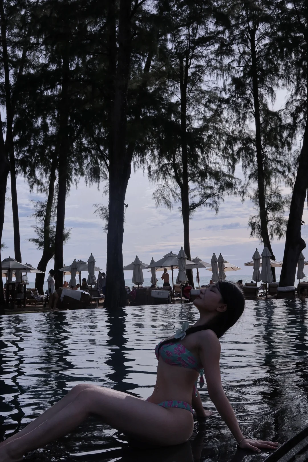度假就该大大方方的性感⛱️🌊👙