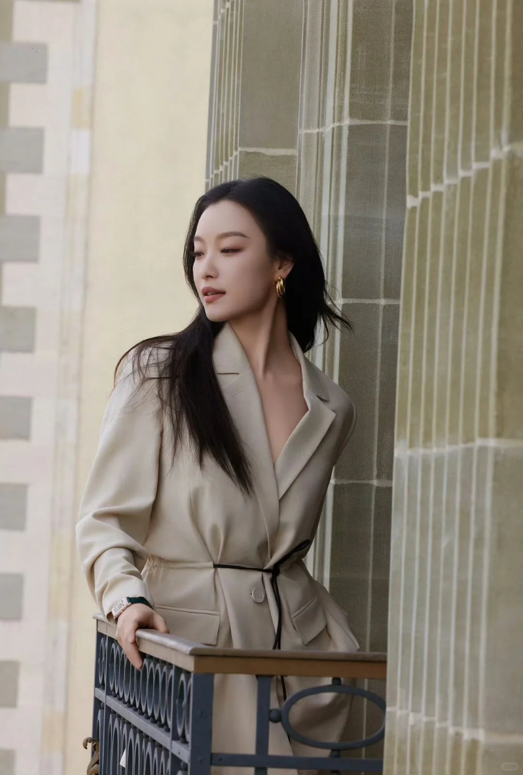 倪妮 Lanvin2025早春系列 卡其色套装西装杀